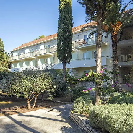 Aminess Vival Casa Velaris 3* Supetar