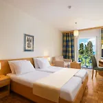 Aminess Vival Casa Velaris 3* Supetar