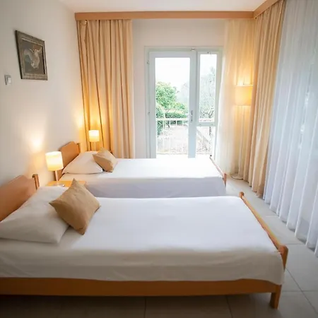 Aminess Vival Casa Velaris Hotell