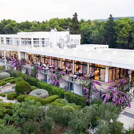 Bluesun Village Velaris 3*