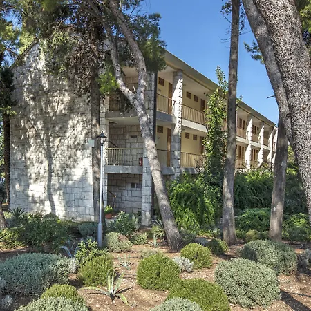 Aminess Vival Casa Velaris Otel Supetar