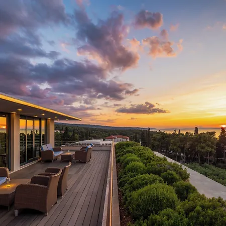 Aminess Vival Casa Velaris Hotel