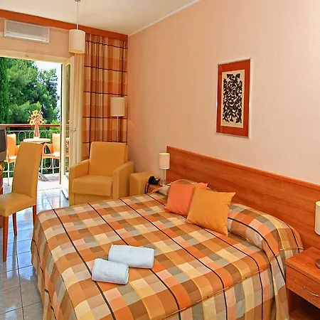 Hotell Aminess Vival Casa Velaris Supetar