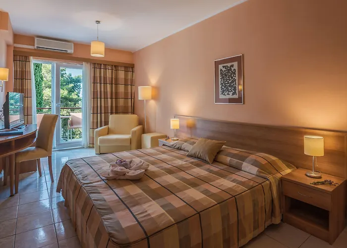 Ξενοδοχείο Aminess Vival Casa Velaris Supetar