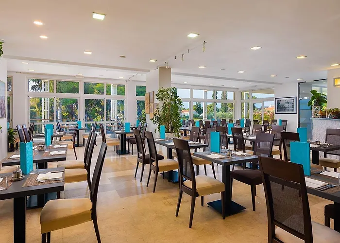 Ξενοδοχείο Aminess Vival Casa Velaris 3*