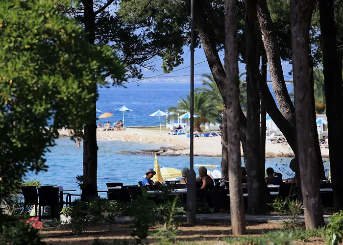 Ξενοδοχείο Aminess Vival Casa Velaris 3*