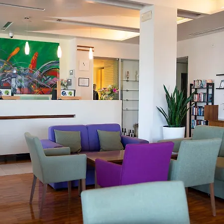 Aminess Vival Casa Velaris 3* סופטאר