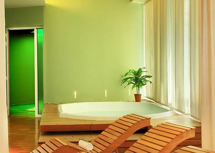 Hotell Aminess Vival Casa Velaris